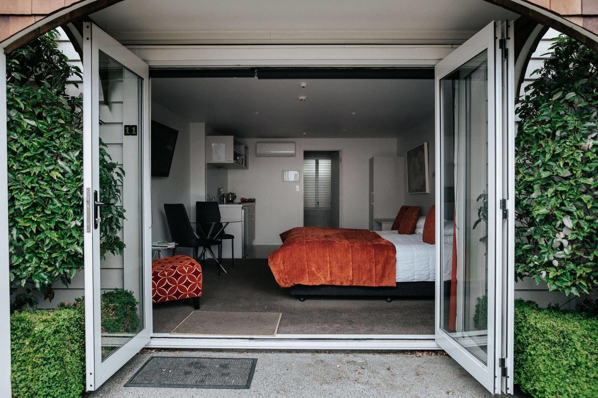 The Grange B&B Christchurch Exterior photo