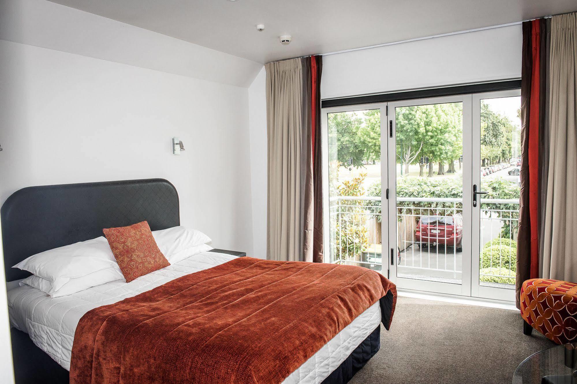 The Grange B&B Christchurch Exterior photo